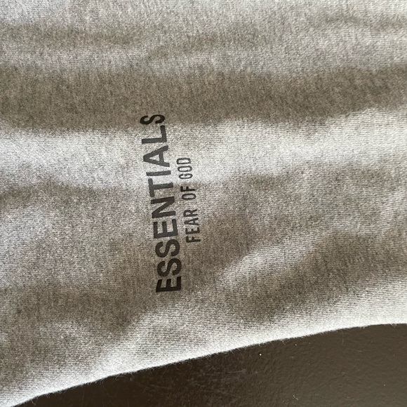 ESSENTIALS sweatpants, read description. - Picture 3 of 5